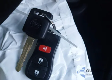 2007 Nissan Versa 1.8S z USA, uszkodzony, nr VIN 3N1BC13E37L443692